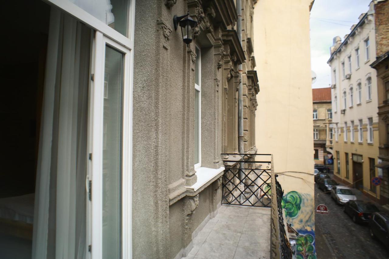 Leogrand Apartment On Drohobycha 4 利沃夫 外观 照片